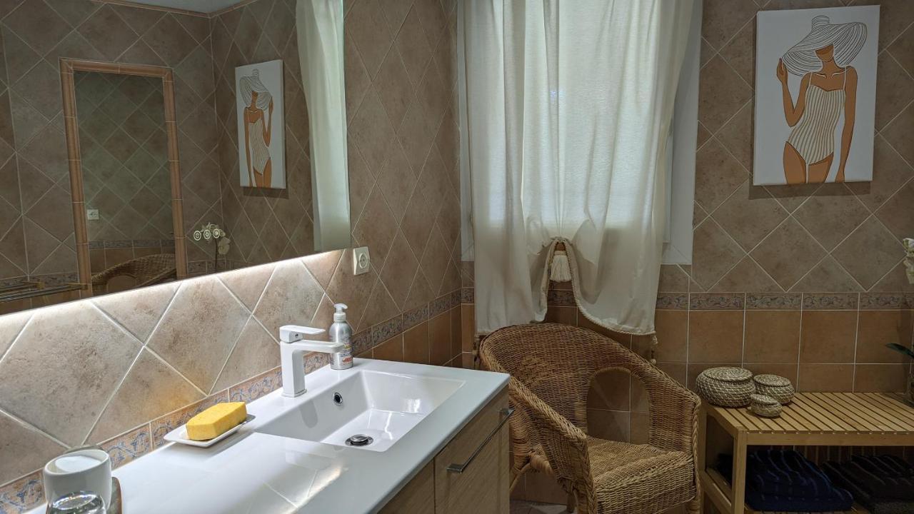 Villa Serena - Piscine, Tennis Sur Place لا سيوتا المظهر الخارجي الصورة
